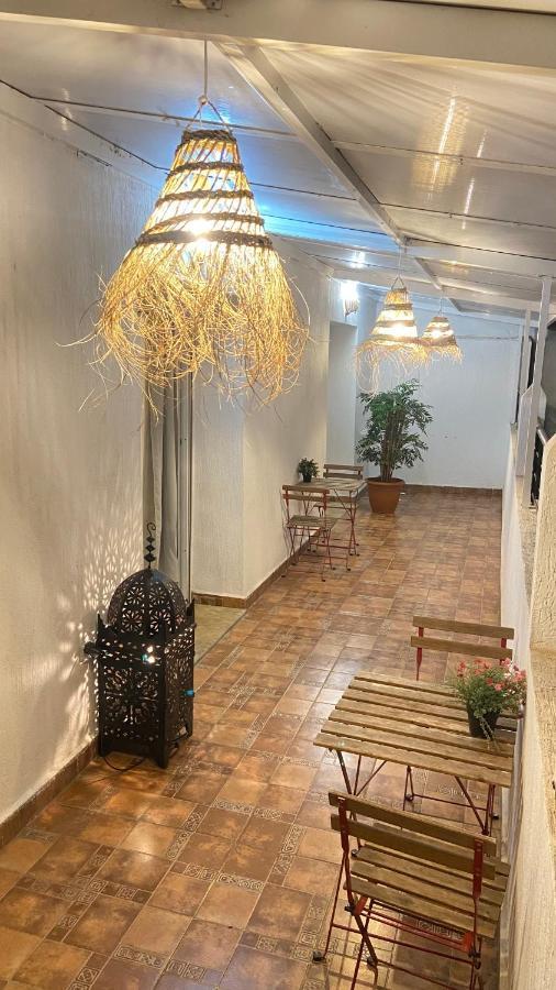 Full Appartement Ville Haute Wifi 盖尼特拉 外观 照片